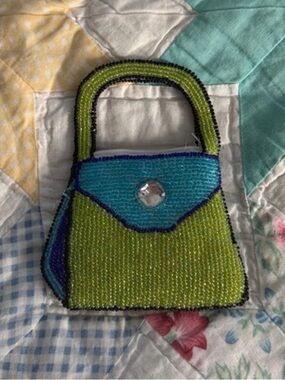 Elissa Held for Two’s Company beaded coin pouch. Lime & Teal handmade Vintage